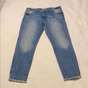 Kensi jeans 8/29 medium wash ankle.